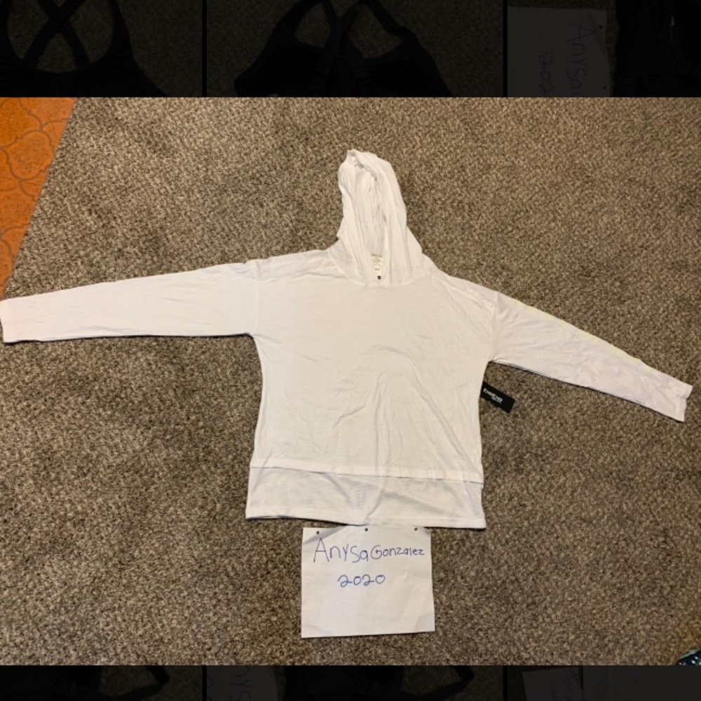 A sweatshirt